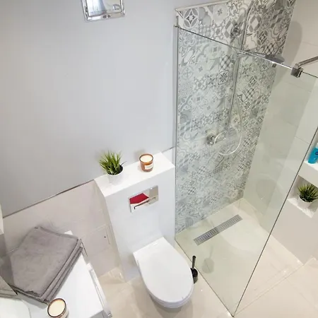 Studio Rzeznicza 6 Apartment *